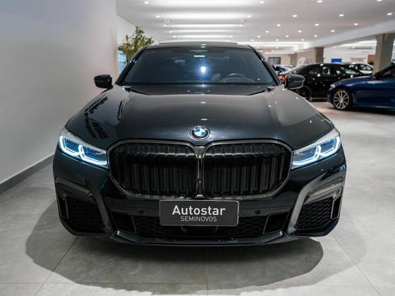BMW 745Le 3.0 TWINPOWER HÍBRIDO M SPORT AUTOMÁTICO BMW 745Le 3.0 TWINPOWER HÍBRIDO M SPORT AUTOMÁTICO
